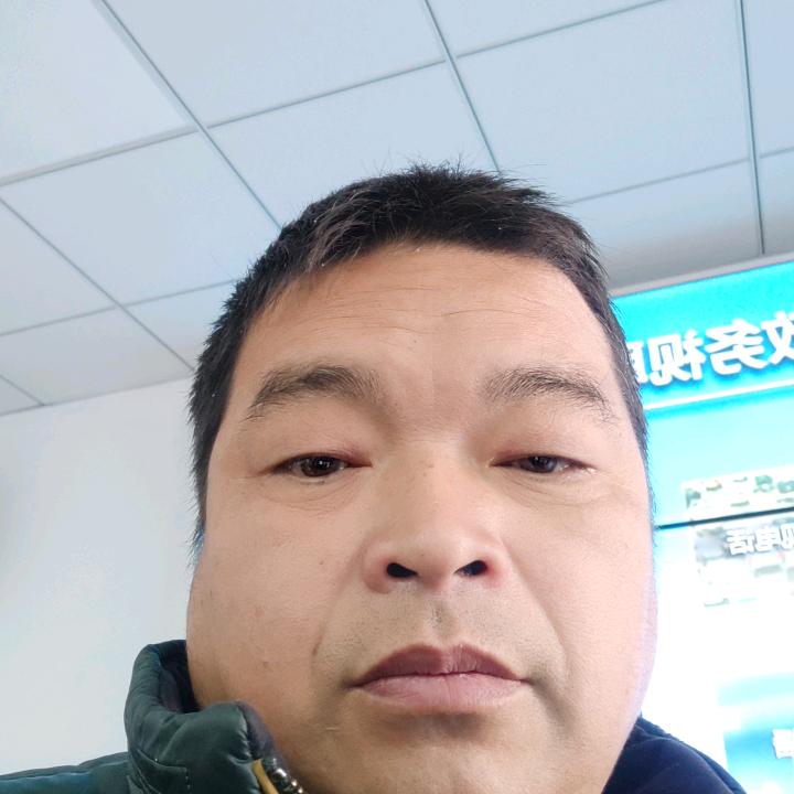 杨宾