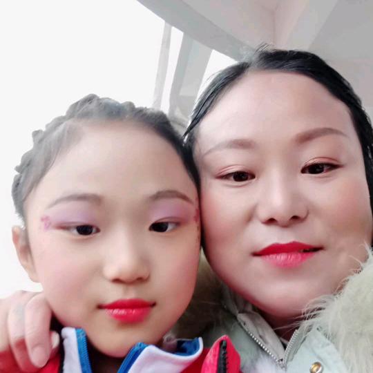 紫色舞衣