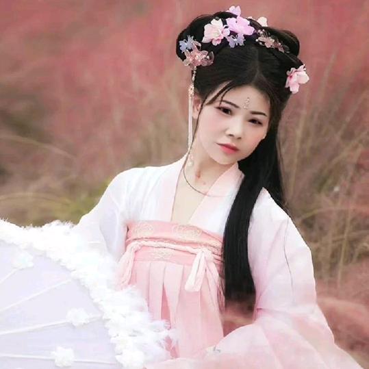 姐就是女王🌹🌹🌹🌺🦄🐉🎋☘