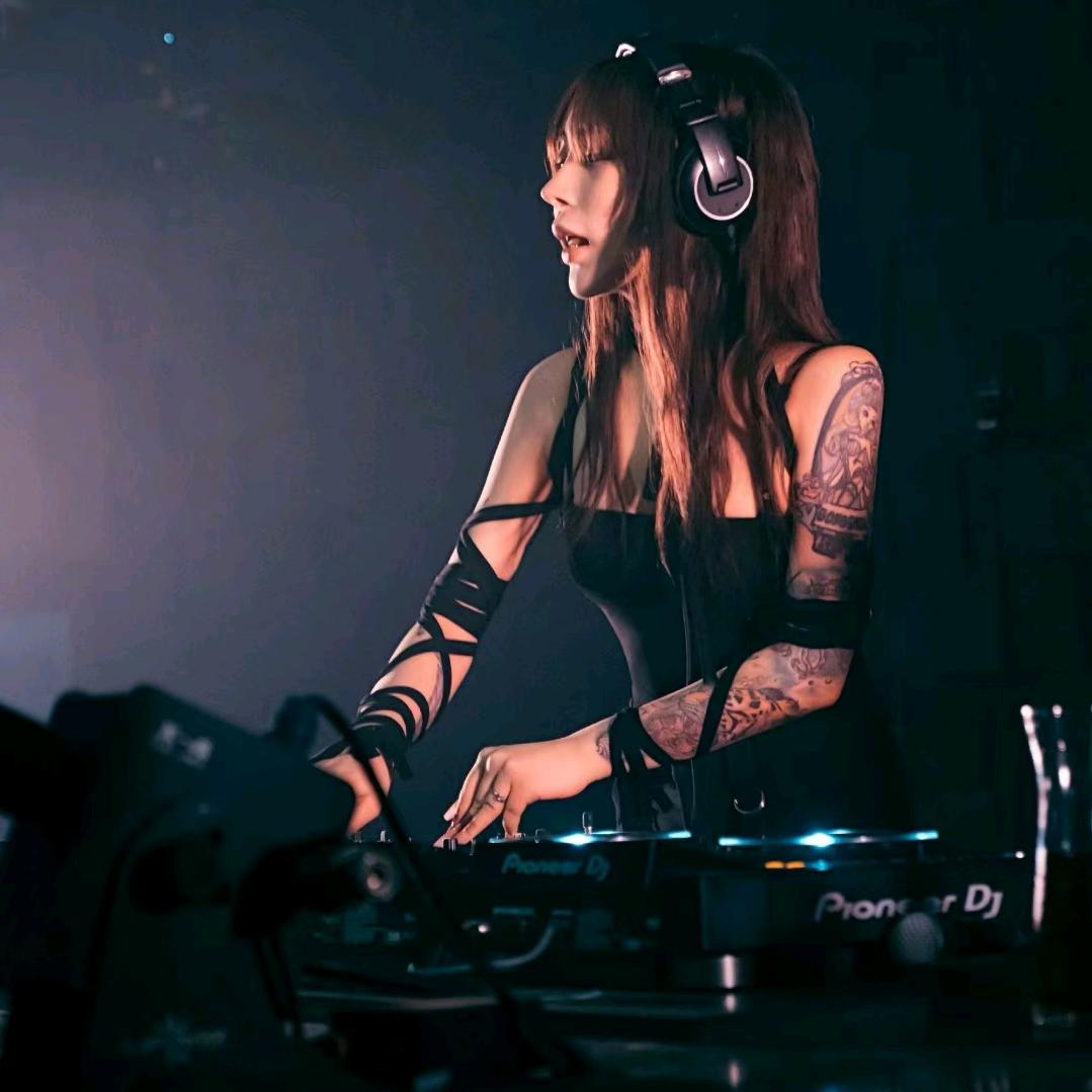 DJ SASA