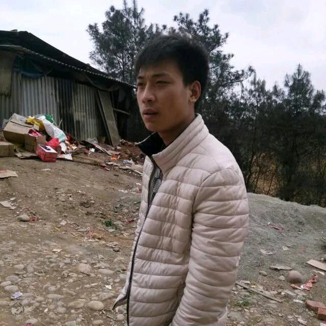 小王专业地暖回填地面找平