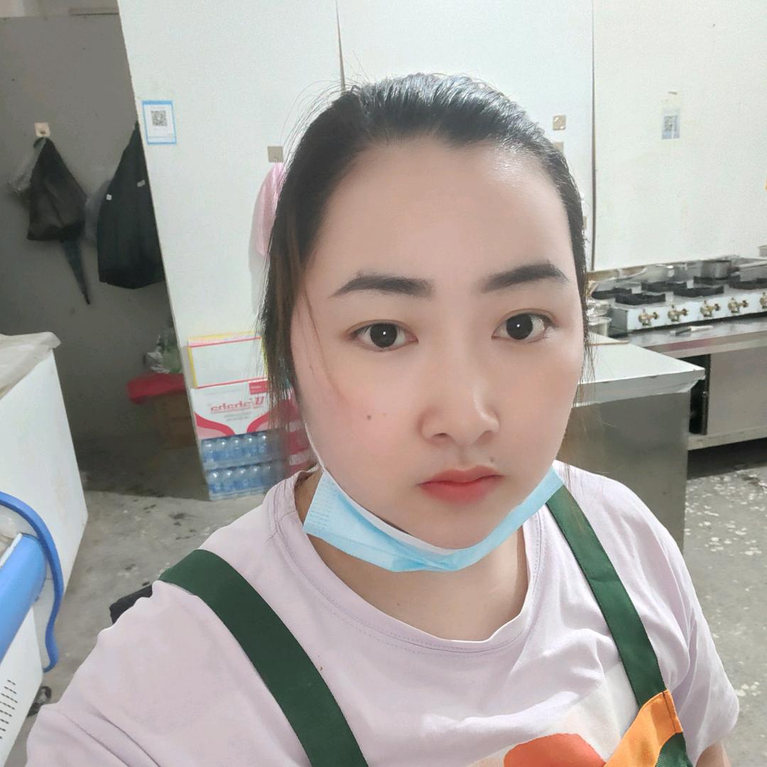 赵二妹砂锅米线店