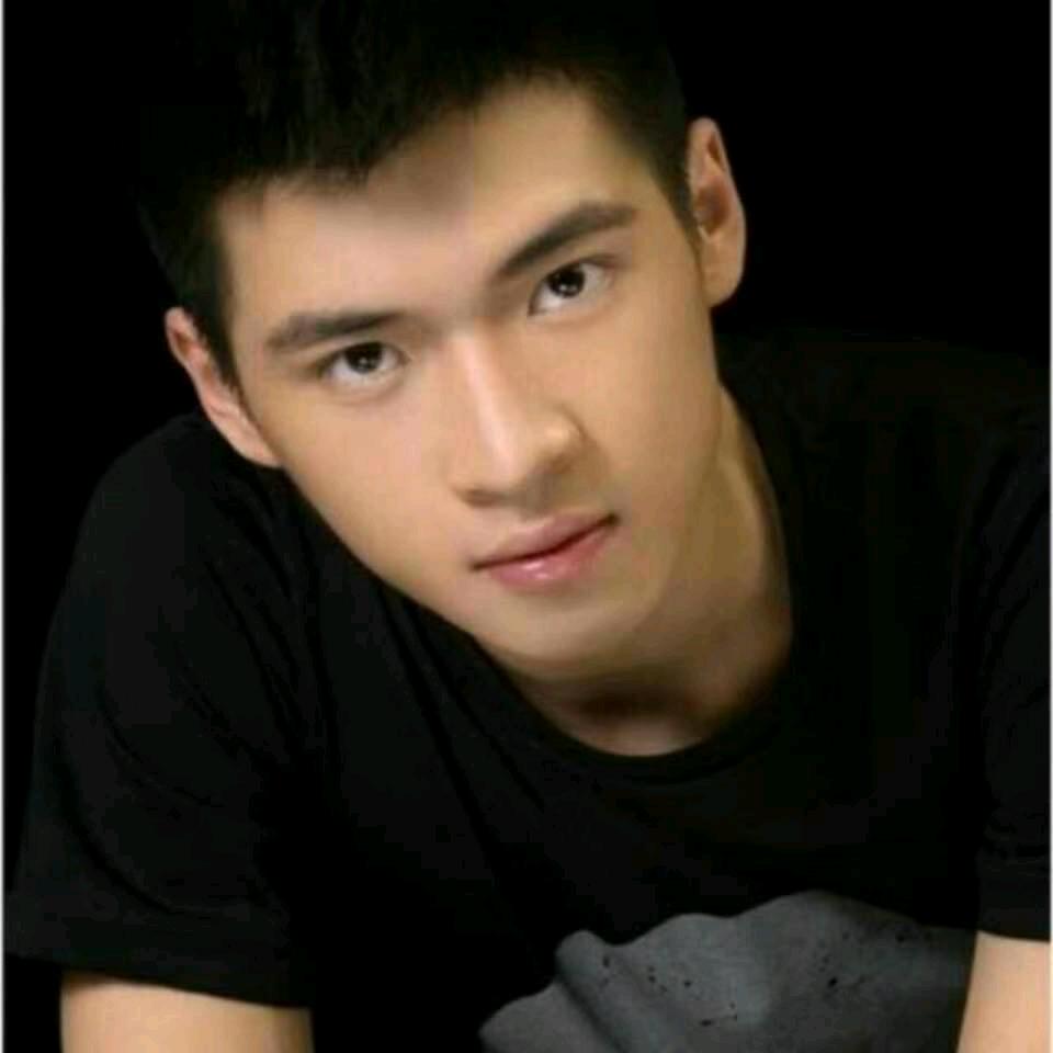 时尚暖男      (喜欢就留个关注吧)