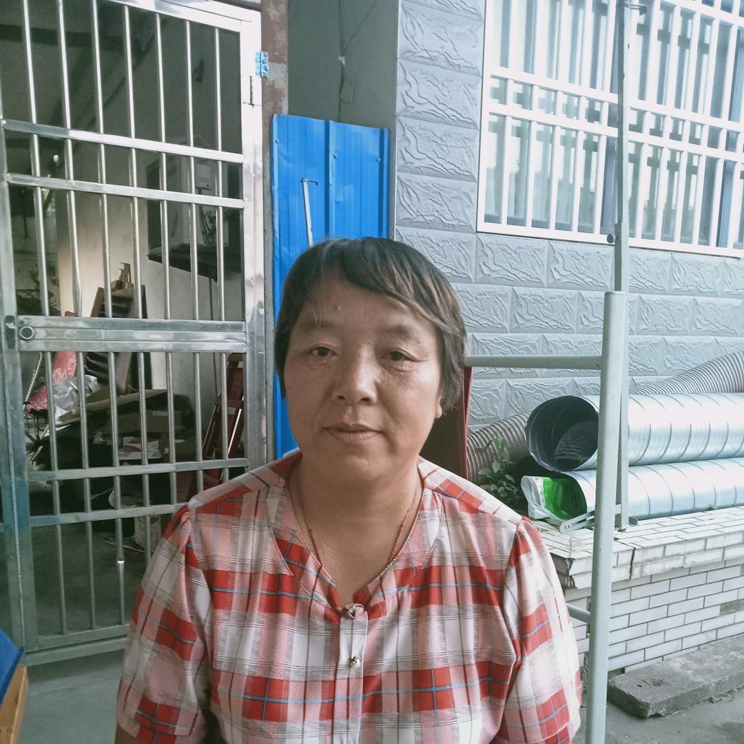 诶 你在这儿瞅什么呢是不想