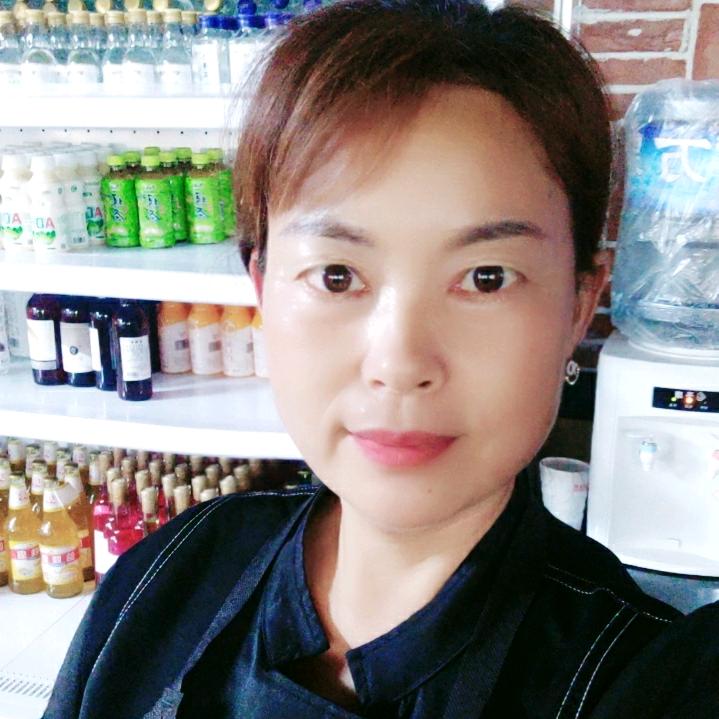 平姐(欢乐鼓舞团)