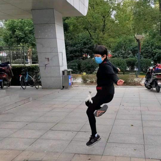 用户2471113289491百合