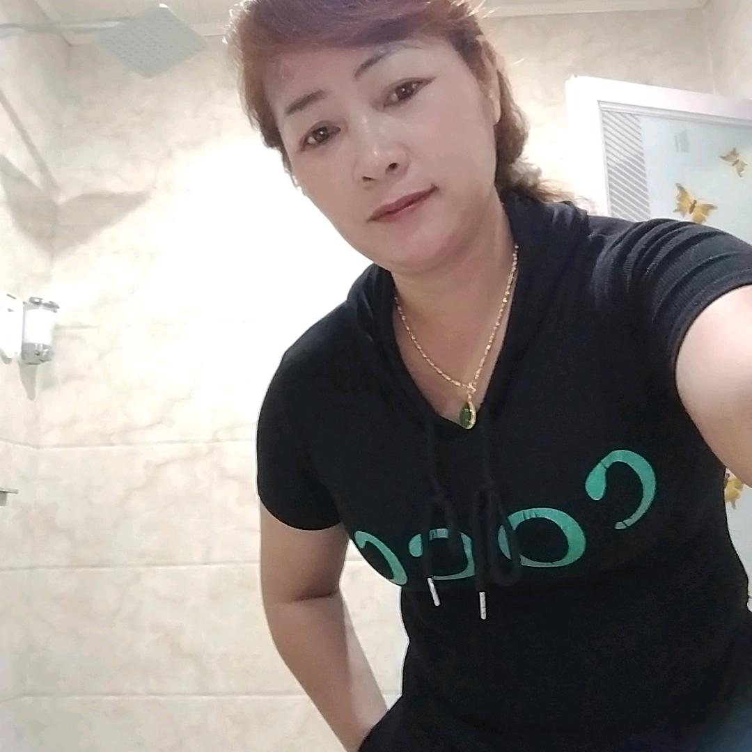单身女人。