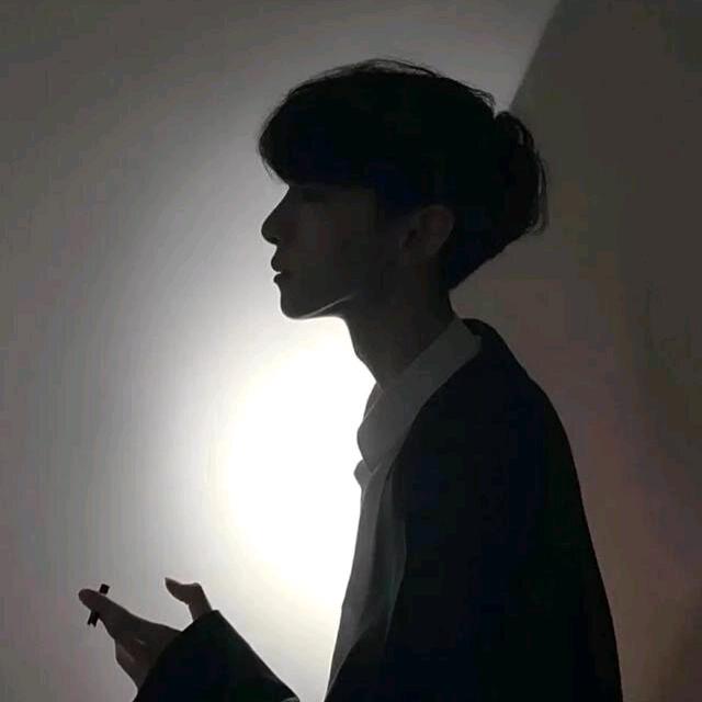 小哑巴