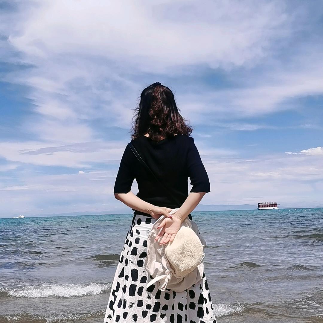 白杨树的叶子