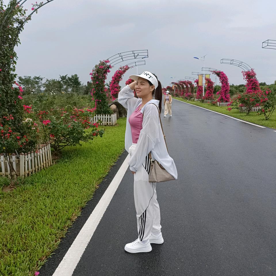 夏日浅笑_253298517