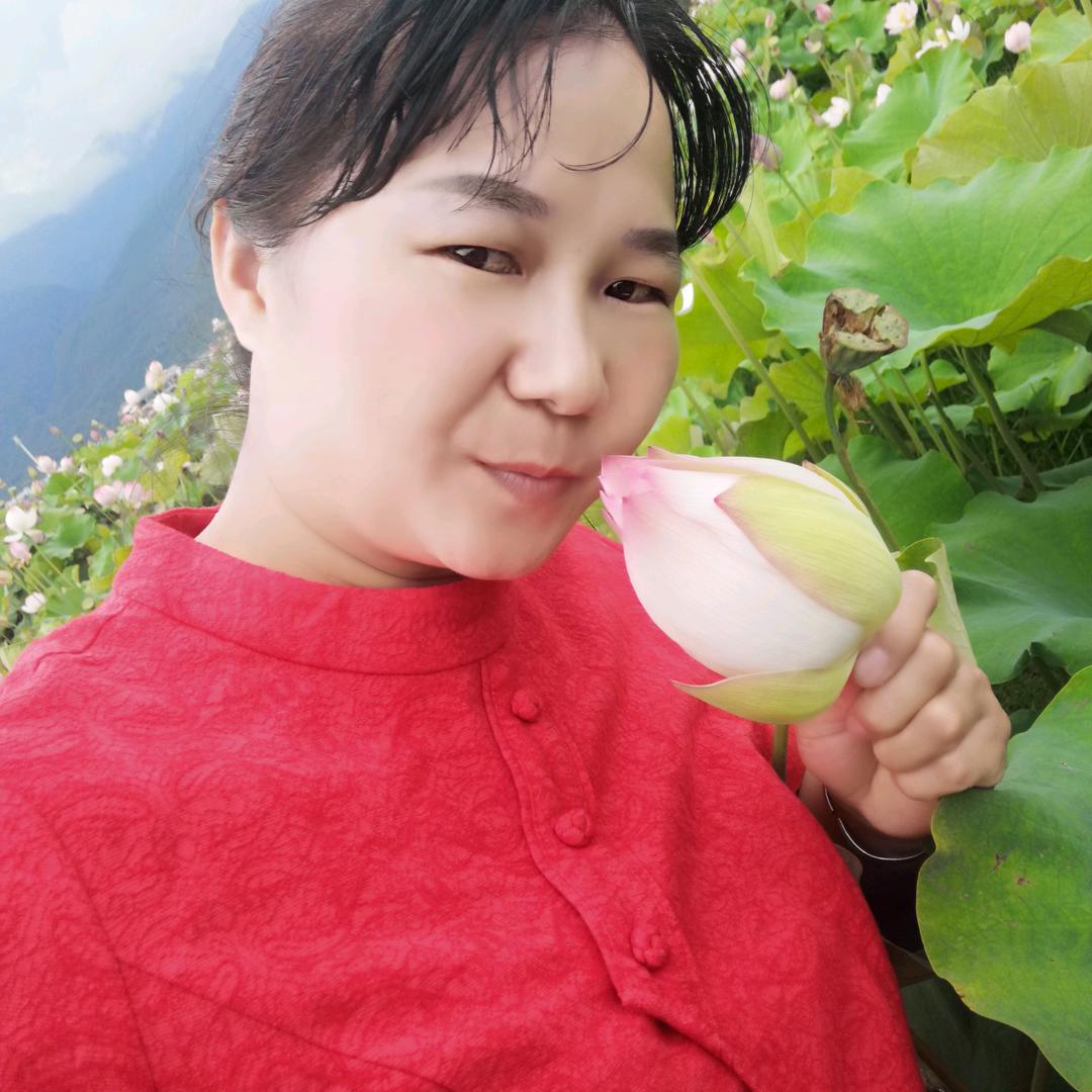 巍山扒肉饵丝