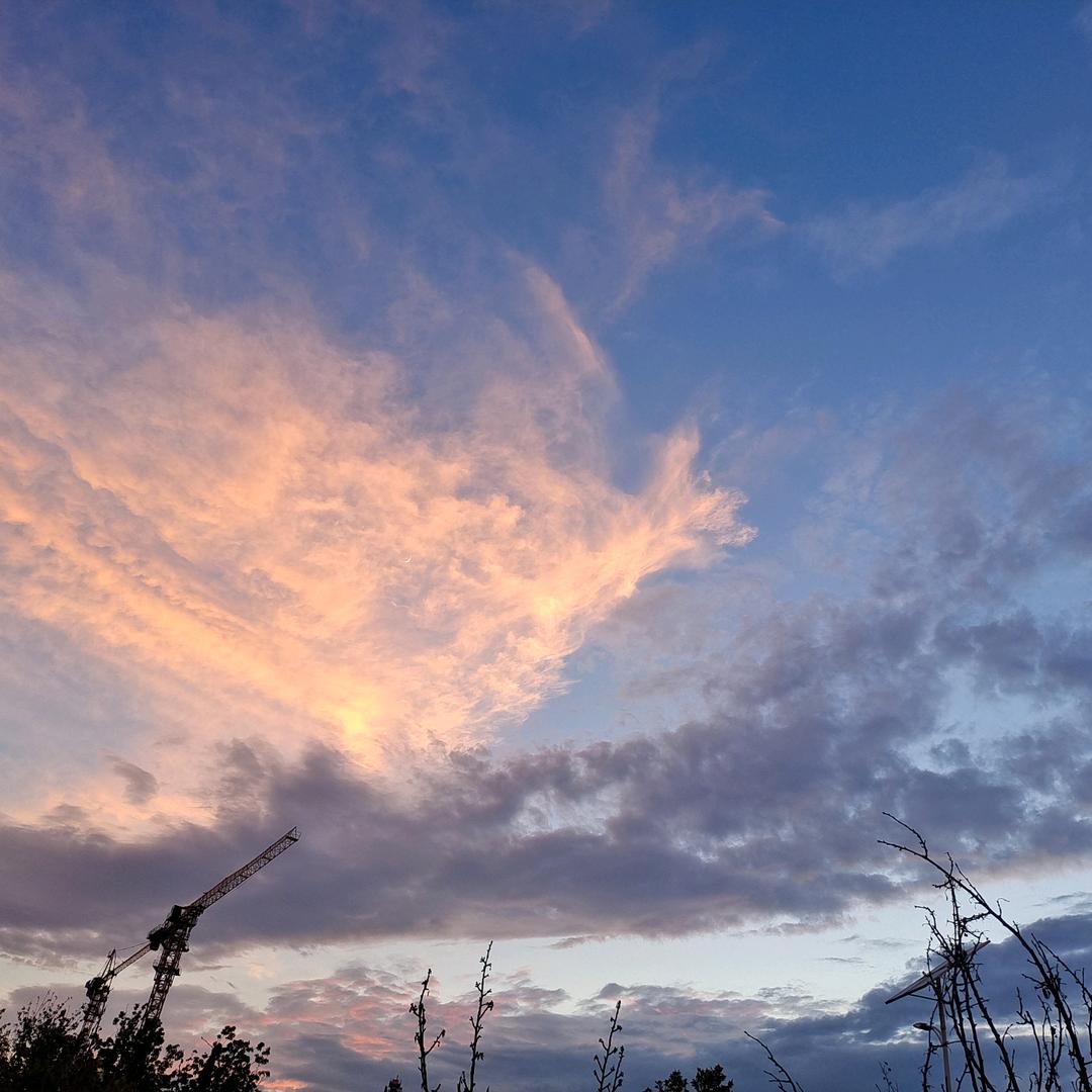 不谈亏欠不负遇见