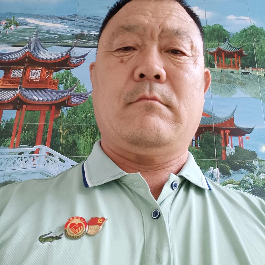 隆尧县北楼乡南汪店村李林霞三轮车批发基地