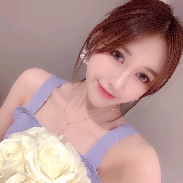 雅雅小可爱