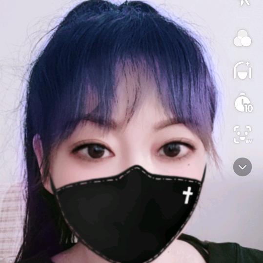 青歌燕舞