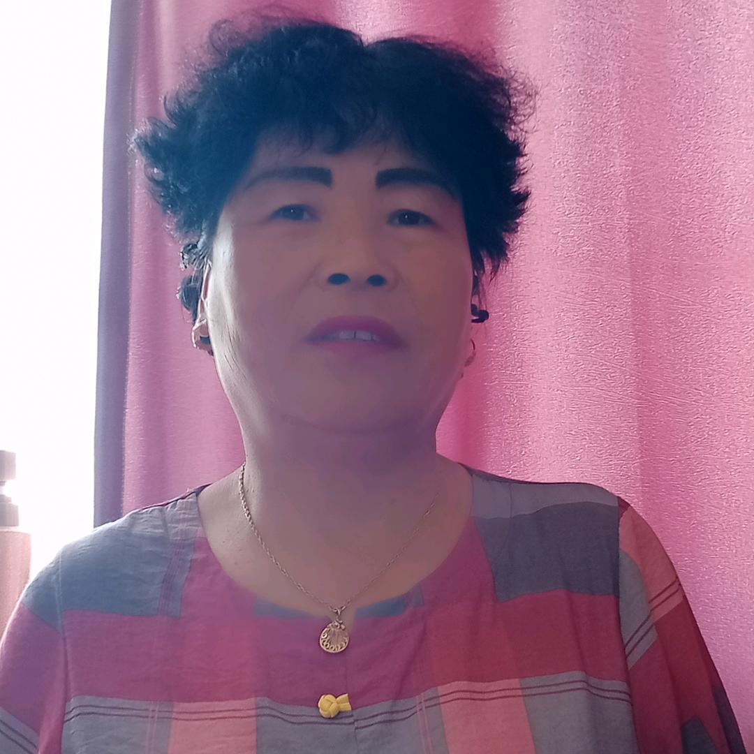 杨芬