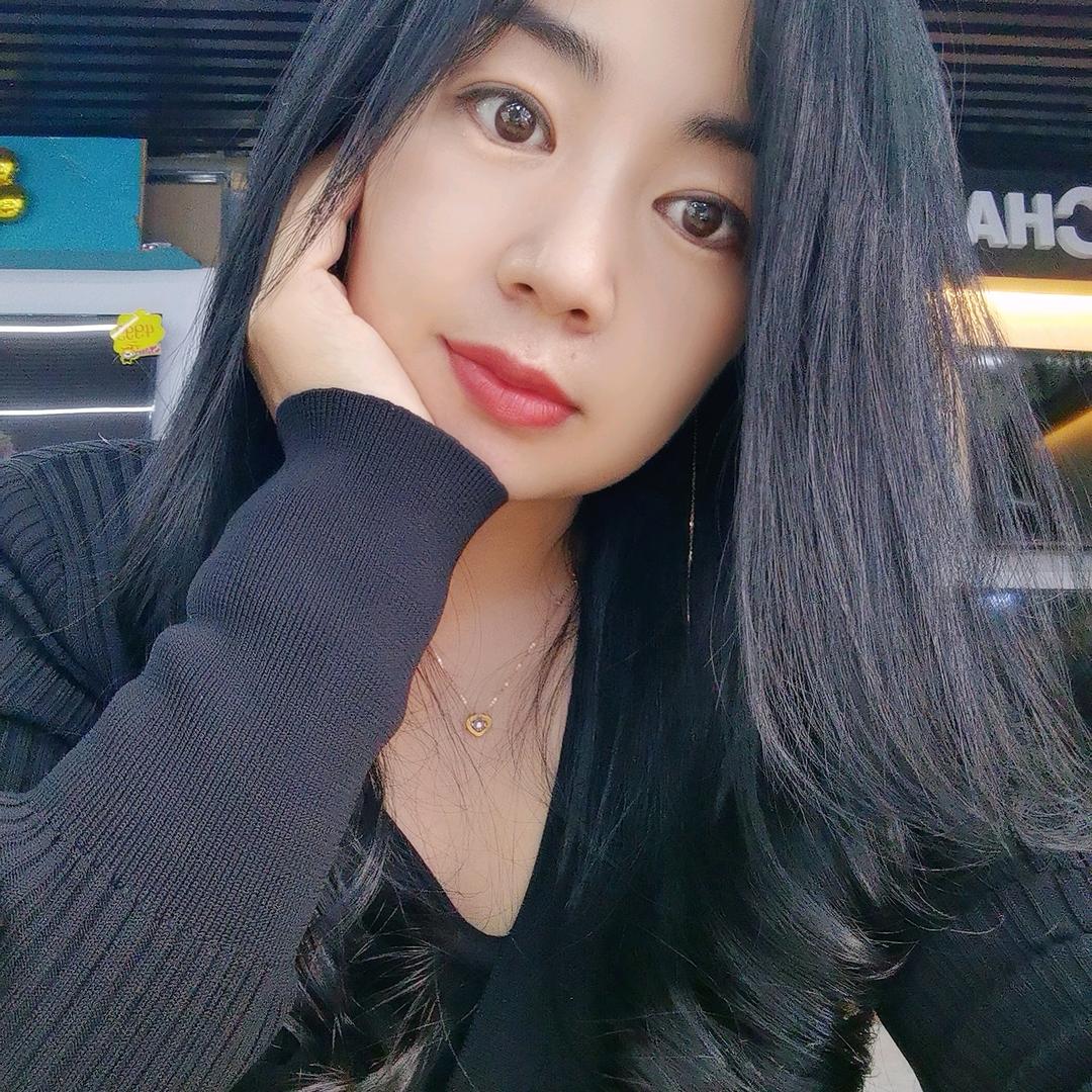 隋红（家电卫浴批发）