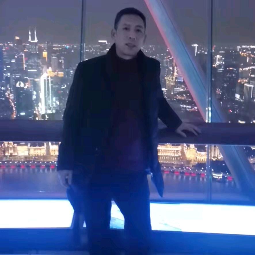 小李哥