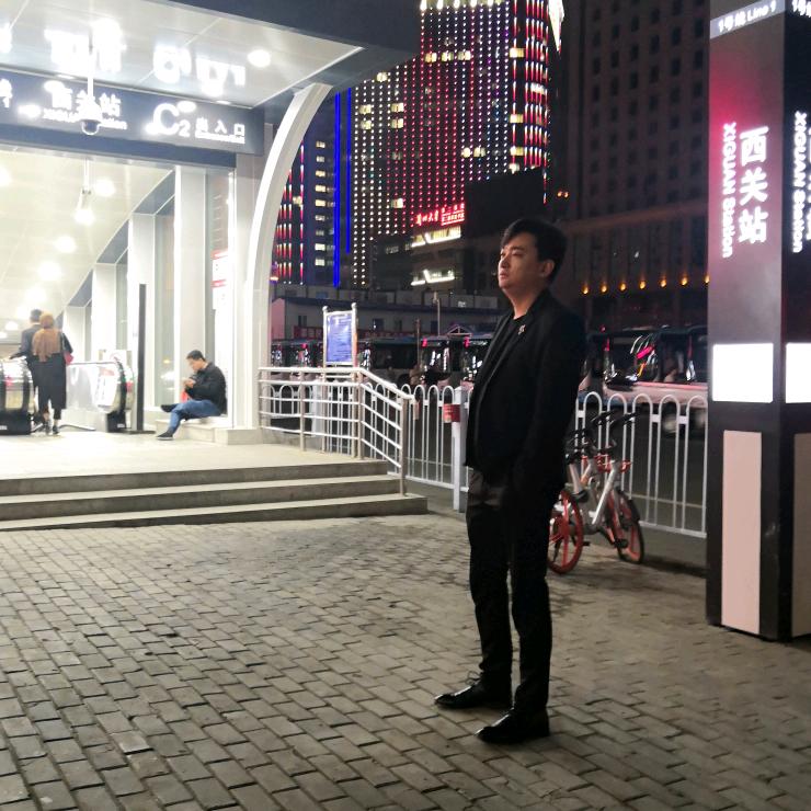 谁曾年少不轻狂