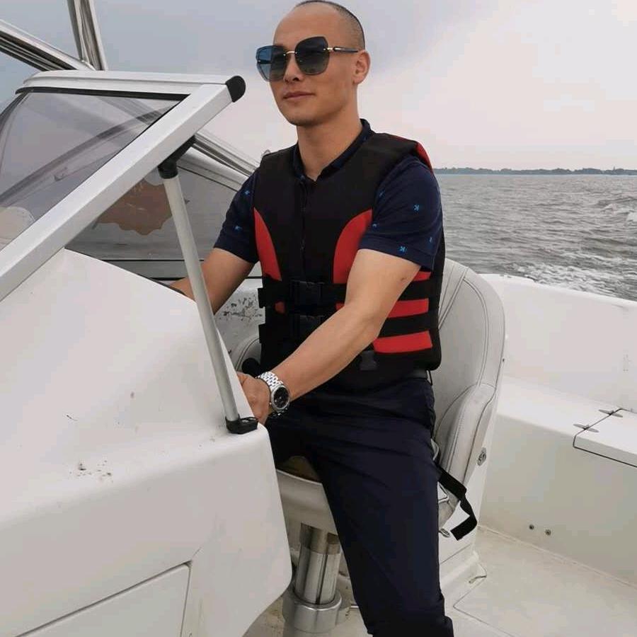 钻穿地球