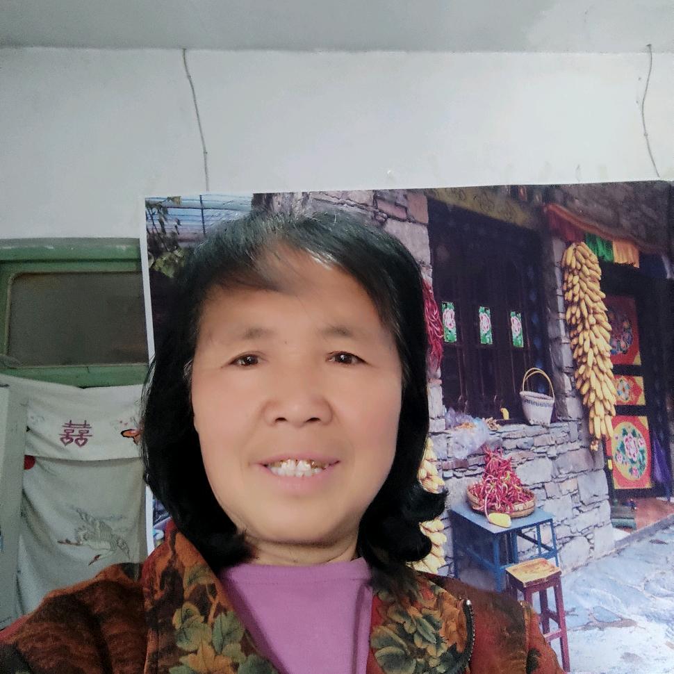 豪宝奶奶,好物分享。下午四点二十开播啦