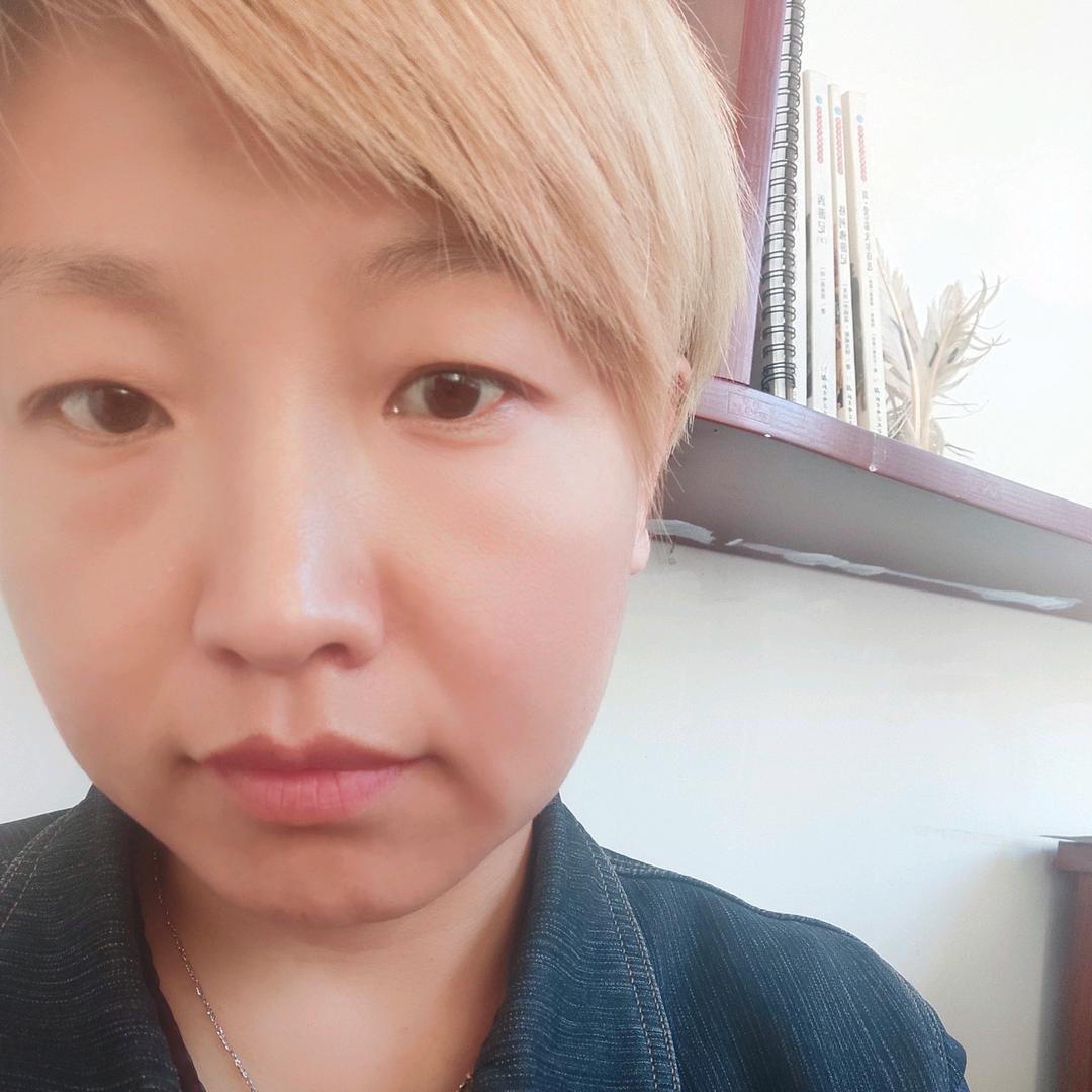 木易👑👑👑（美发💇🎵🎵🎵）