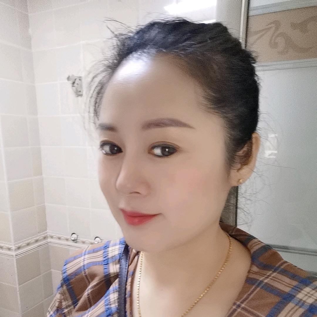 蔡三三