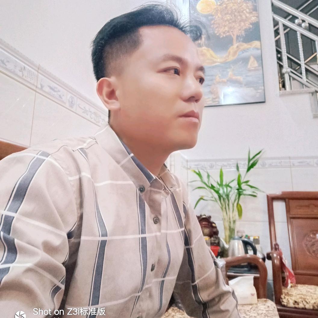 钟爱玉生