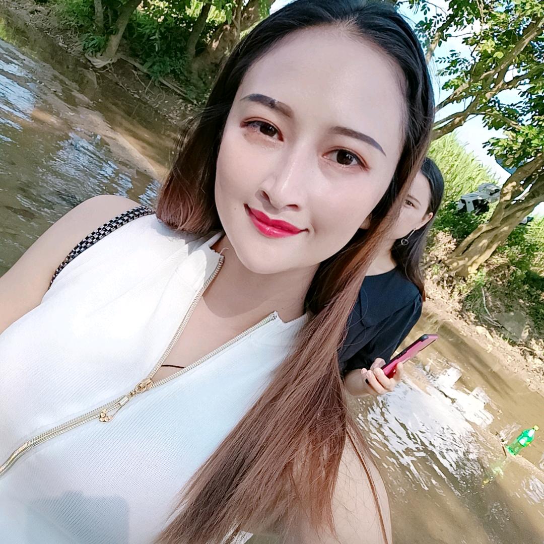 小摆民族服饰《✂️🪡》