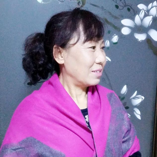 英子。