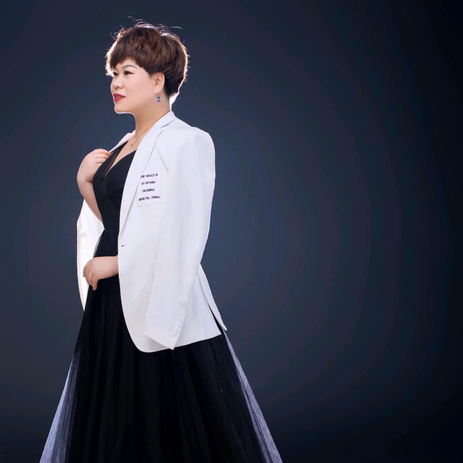 小黄蜂家政昌吉店  王清美