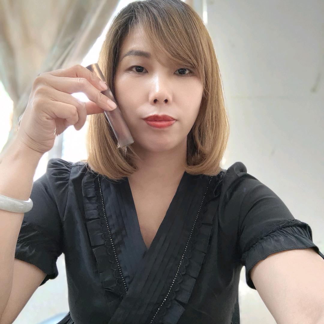 应城晨锴服装厂芳姐