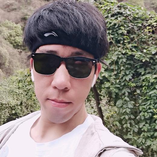 小友得🎤