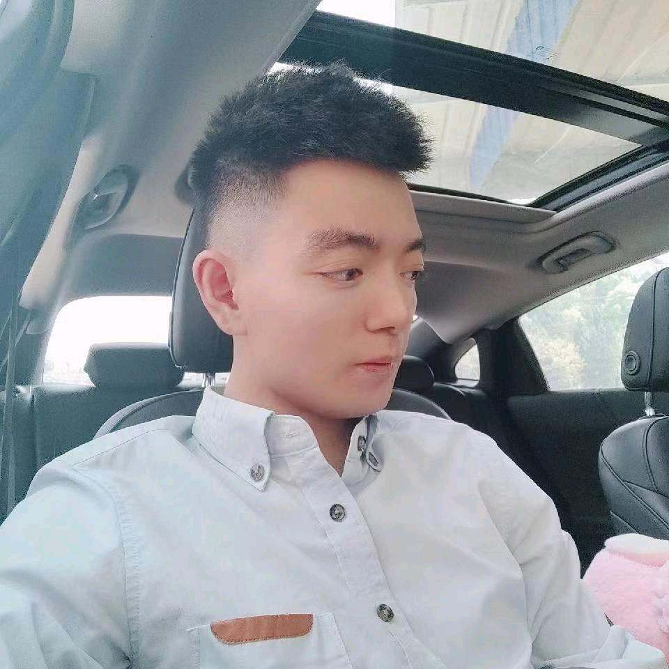 何俊尔