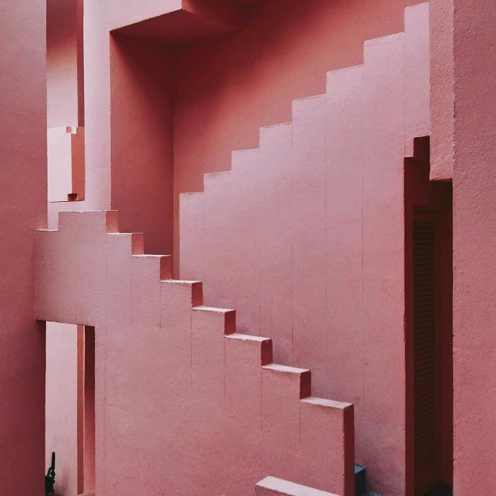 忴