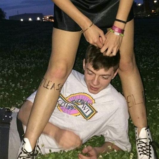 你也不是我的救赎