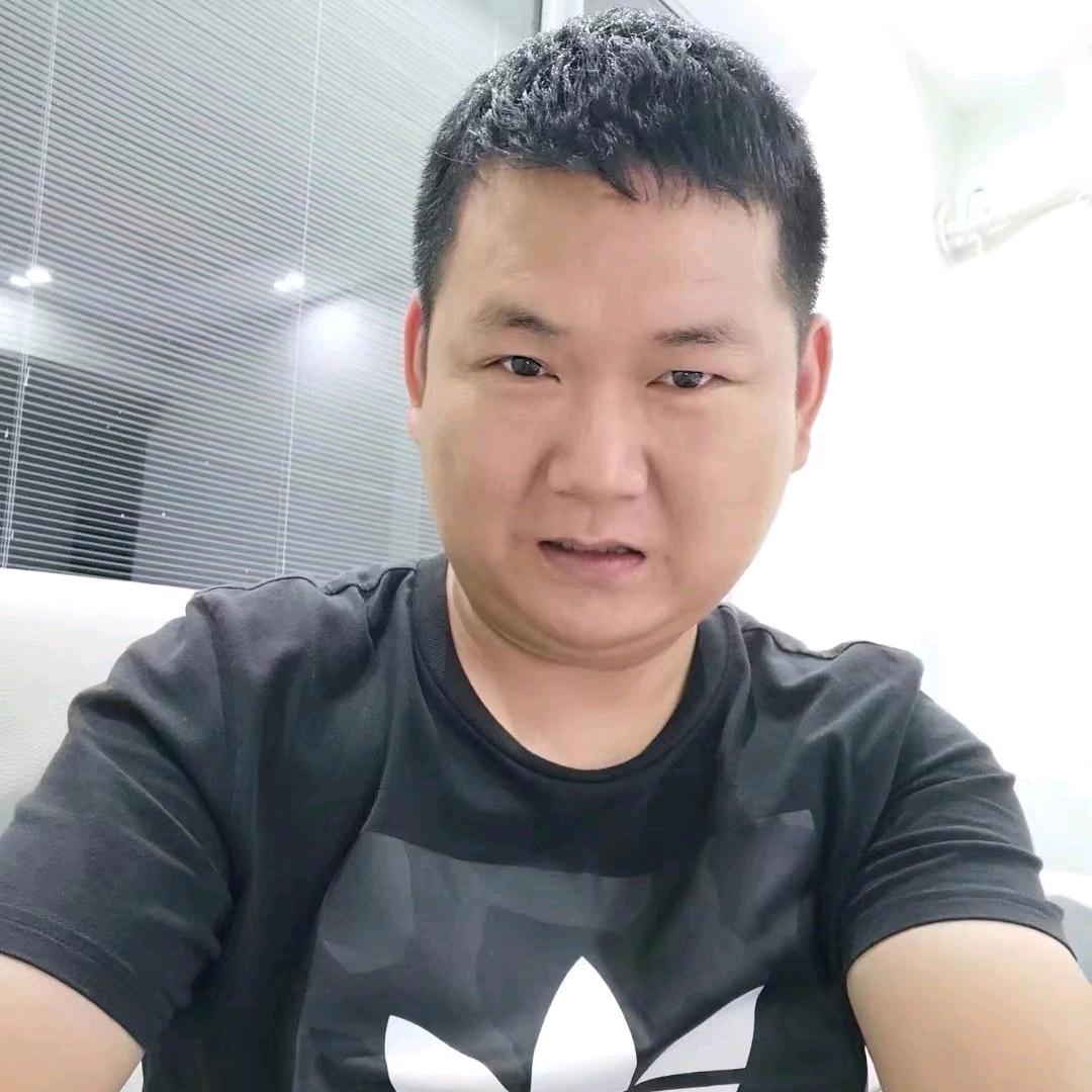 杨成