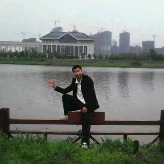 雄鹰飞翔