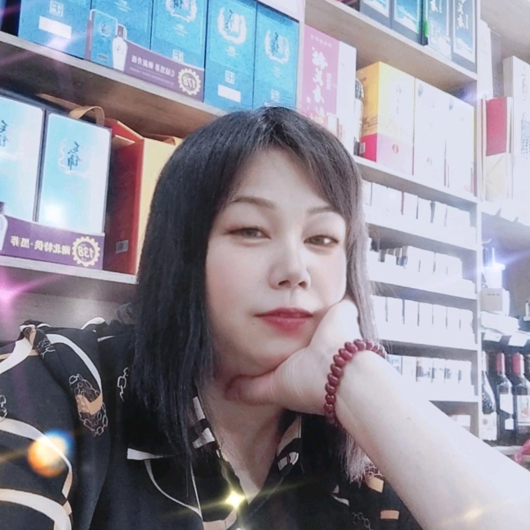 通山县井湾鲜佰汇超市张姐