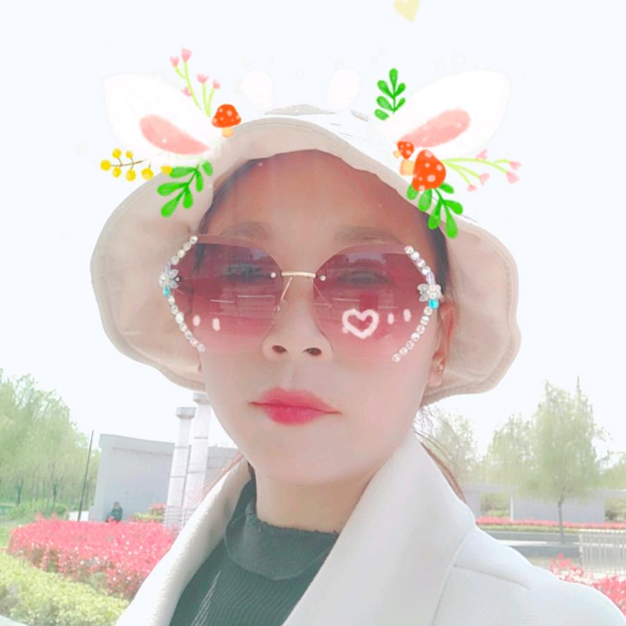 @在坚强的背后永远是脆弱