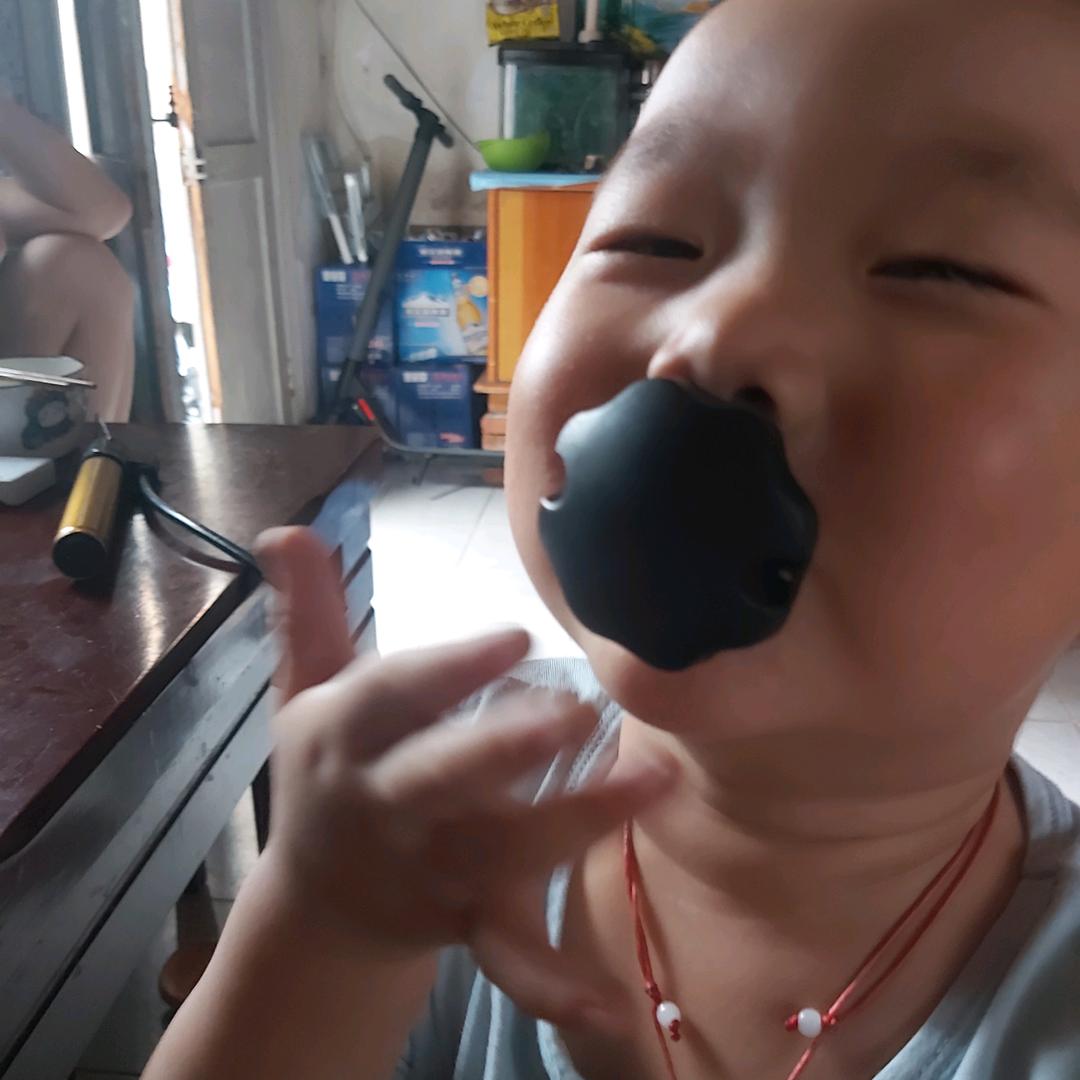小宇的姥姥要坚强