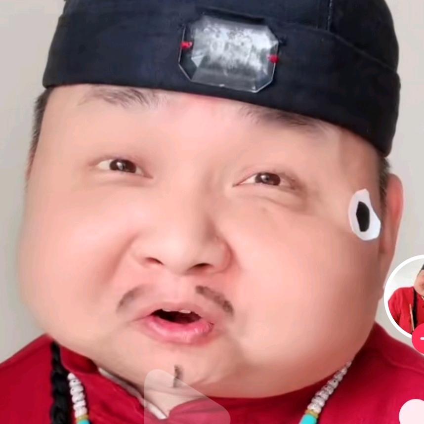 卓人钢（钢锅餐饮）