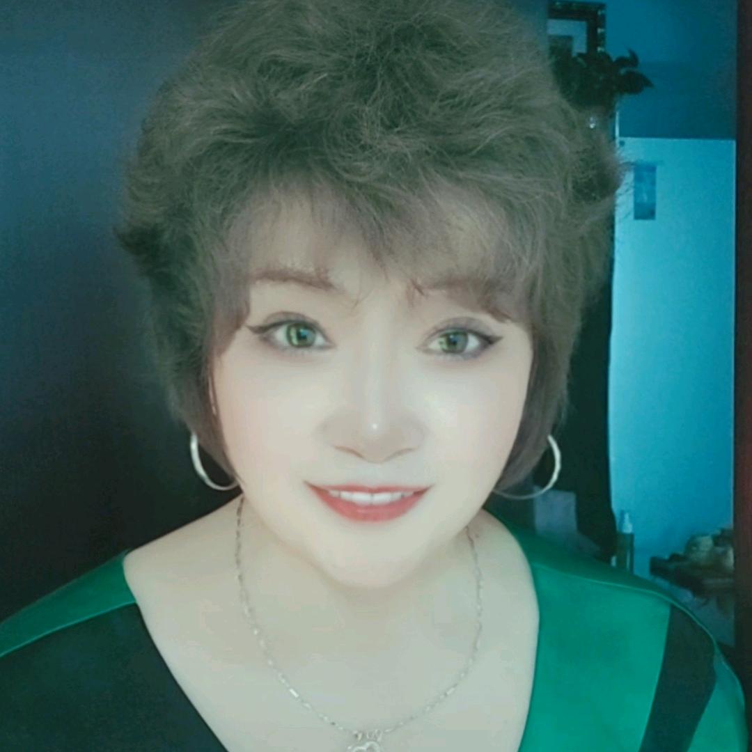 赠人玫瑰手留余香