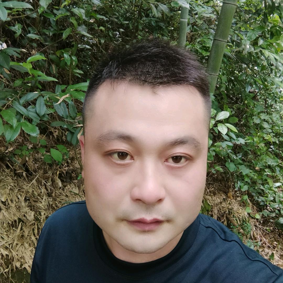 开拓者