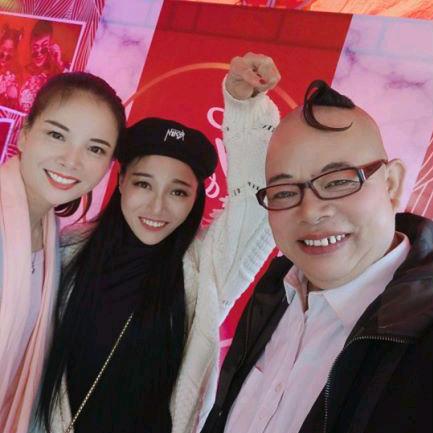 婚礼主持：三毛