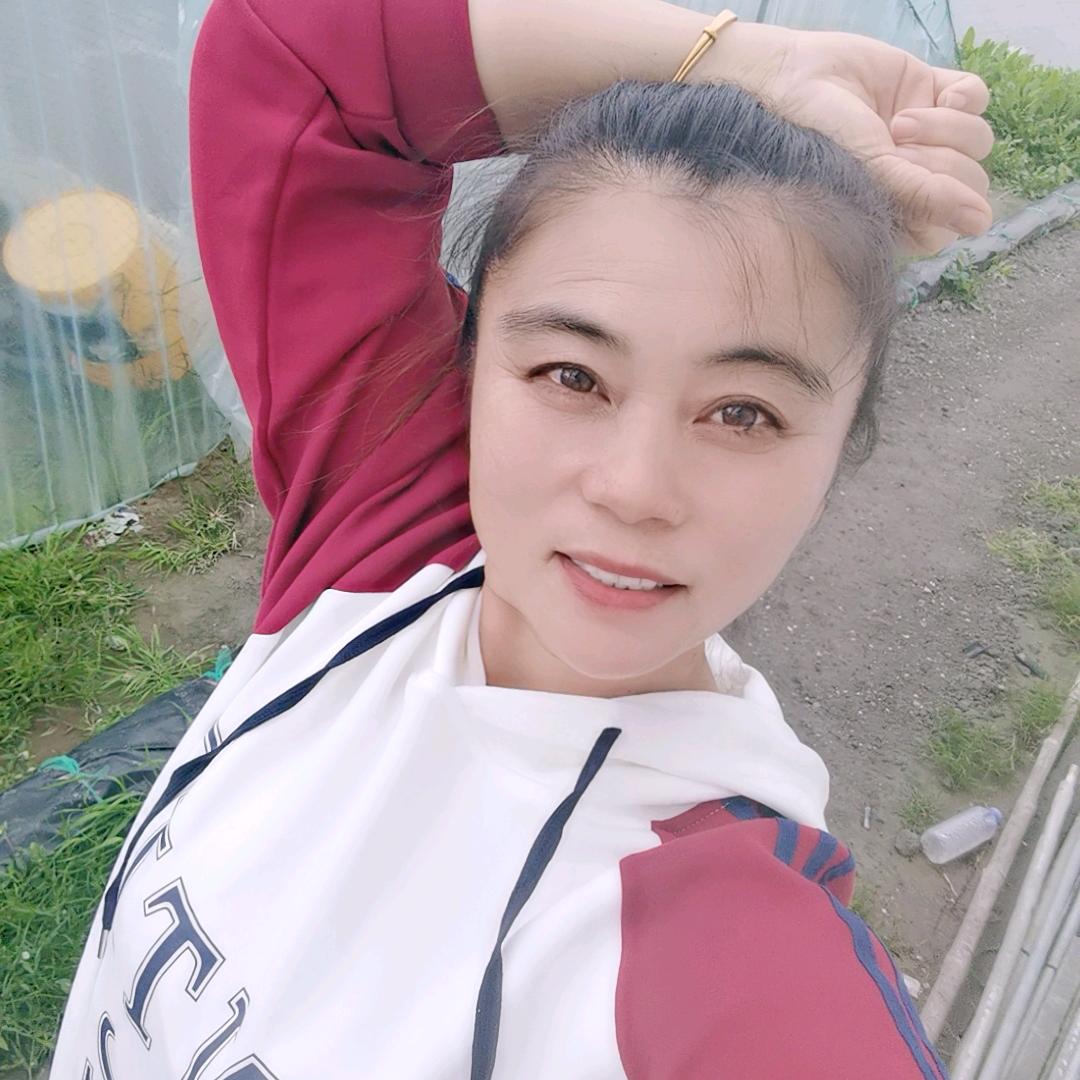 天蓝蓝