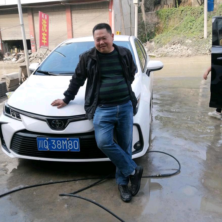 拿青春换点钱花