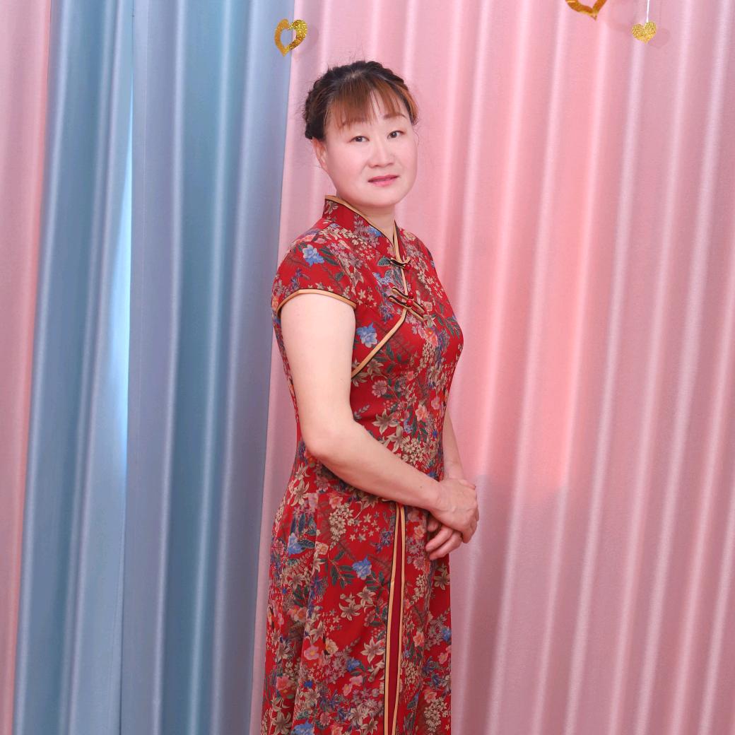 周建华