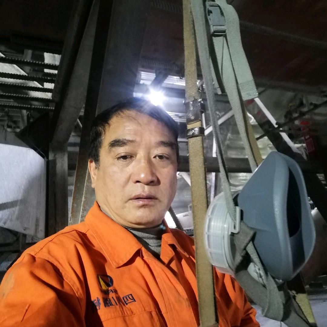 老罗工地日常生活