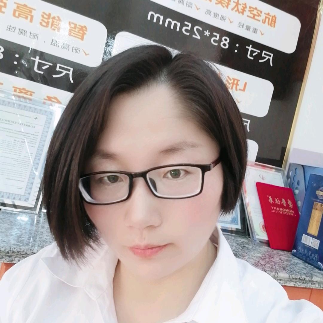 红星美凯龙忆匠南家具张蕾